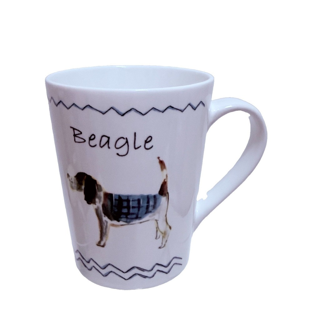 The Company Store Beagle in Blue Plaid Coat Coffee Tea Mug Cup Chevron Border